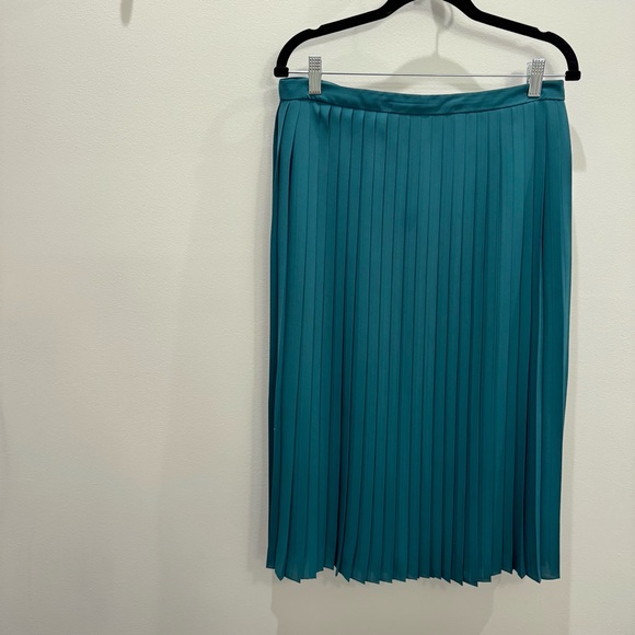 J.Crew pleated midi skirt, size 10 - Picture 1 of 4